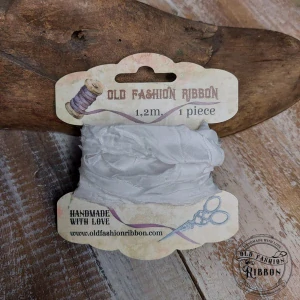 Old Fashion saténová stuha 31 White